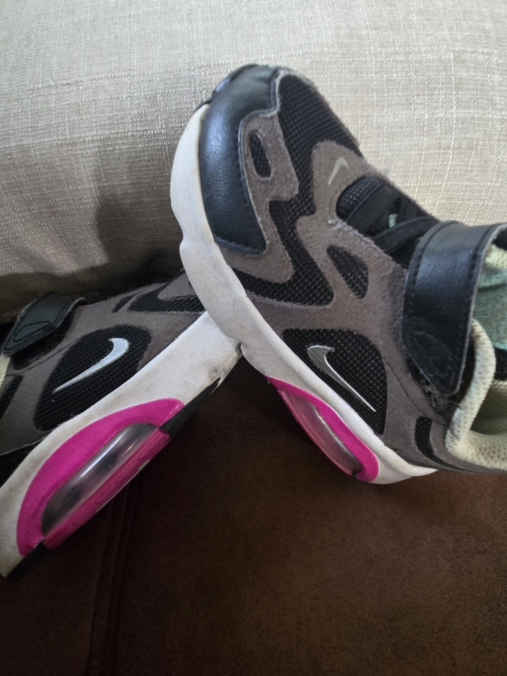 Nike Air Max 200 TD Toddler Sneaker - 8C